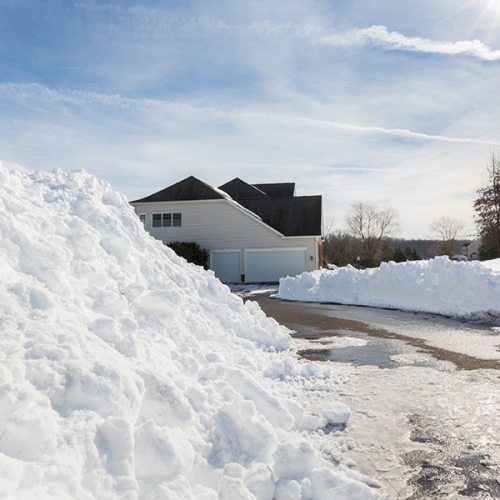 r-snow-pile r-snow-pile
